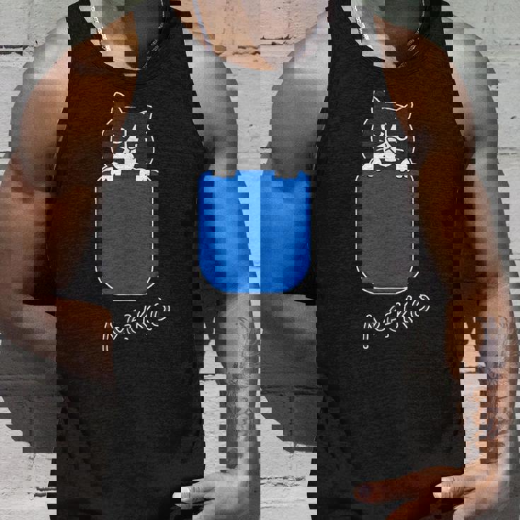 ねこさん『いん ざ ぽけっと』くびかしげ・ハチワレ 猫【どうぶつフレンズ】フキゲンネコ ゆるくて かわいい イラスト タンクトップ 彼への贈り物