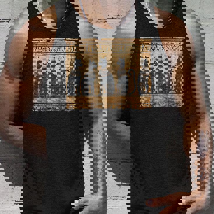 アヌビス 子猫 パピルス スクロール ピラミッド エジプトアート 猫 タンクトップ 彼への贈り物