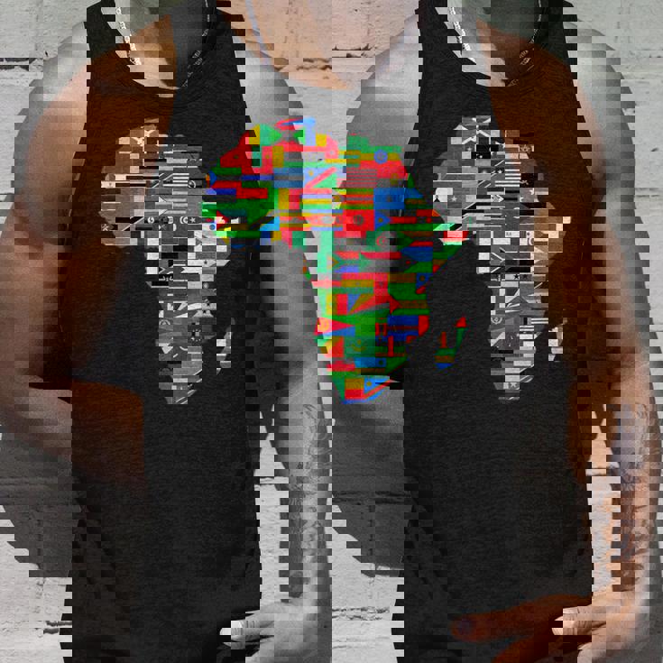 アフリカの地図-アフリカの国の旗の贈り物が付いているアフリカの地図 タンクトップ 彼への贈り物