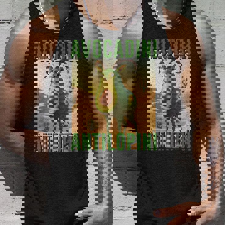 アボカディーニ アンティロピーニ イタリアン ブレイン モンスター Ai キッズ タンクトップ 彼への贈り物