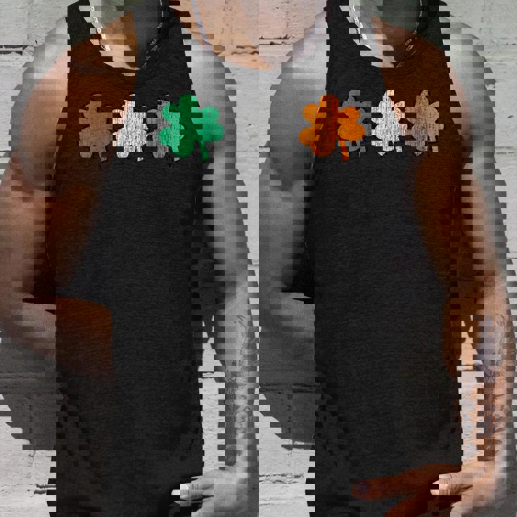 アンティーク調 シャムロック レトロスタイル アイリッシュ 三つ葉 クローバー かわいい タンクトップ 彼への贈り物