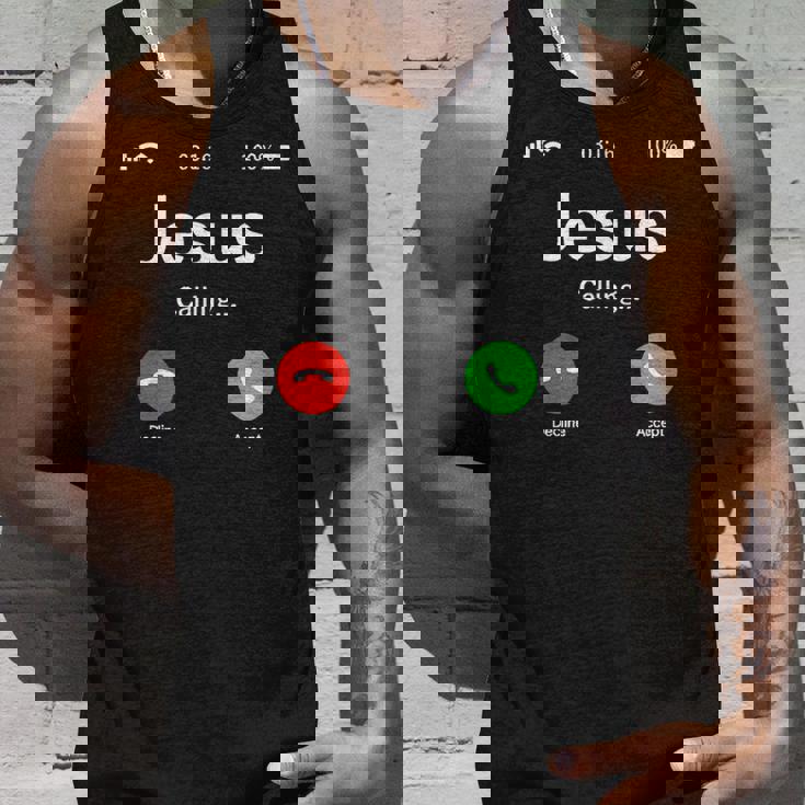 イエスは天国から呼びかけている-クリスチャンリビング タンクトップ 彼への贈り物