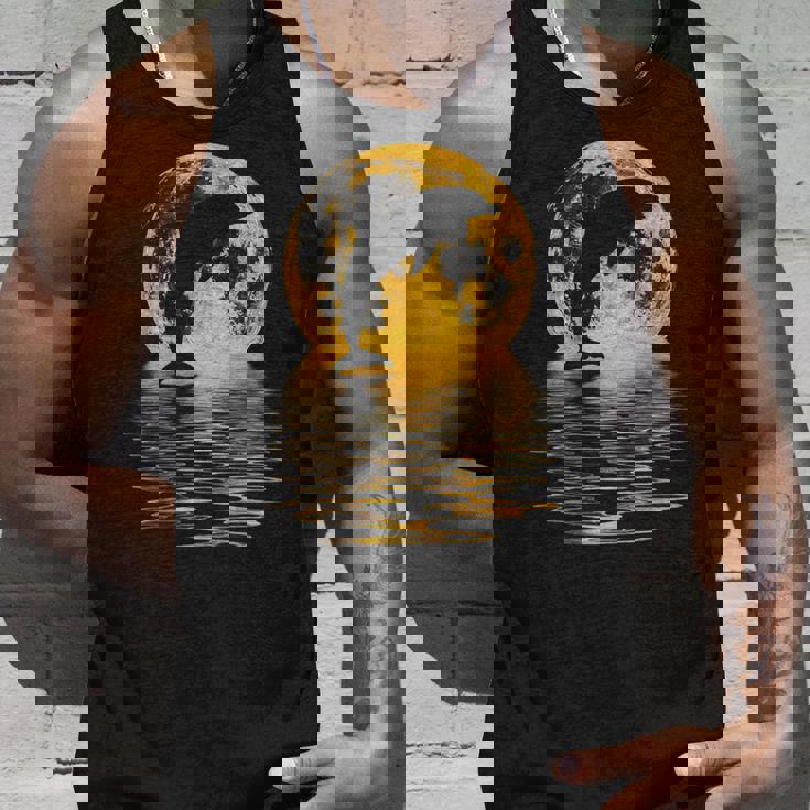 イルカ 海 夕日 月 反射 自然 恋人 ギフト タンクトップ 彼への贈り物