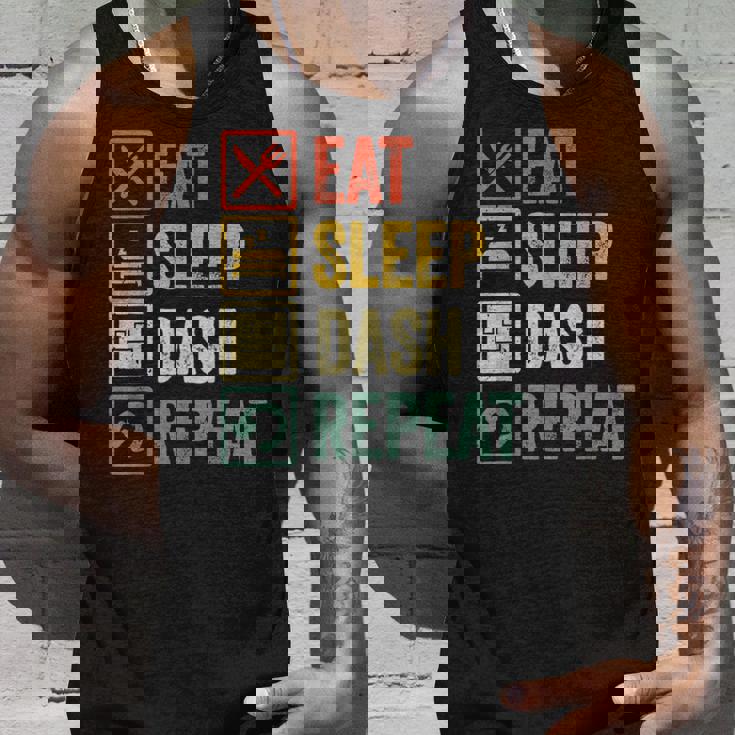 イートスリープダッシュリピートビデオゲームジオメトリビデオゲーマー タンクトップ 彼への贈り物