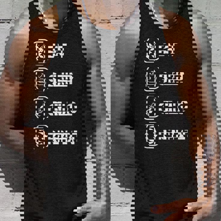 イート・スリープ・チェロ・リピート タンクトップ 彼への贈り物