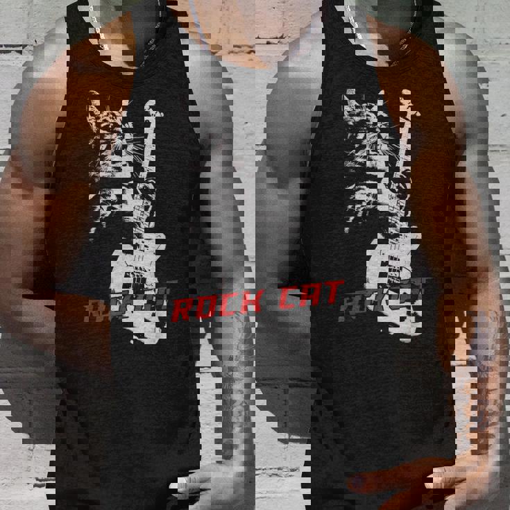 エレキギターを弾くロックキャット 面白い猫ニャーパロディショー タンクトップ 彼への贈り物