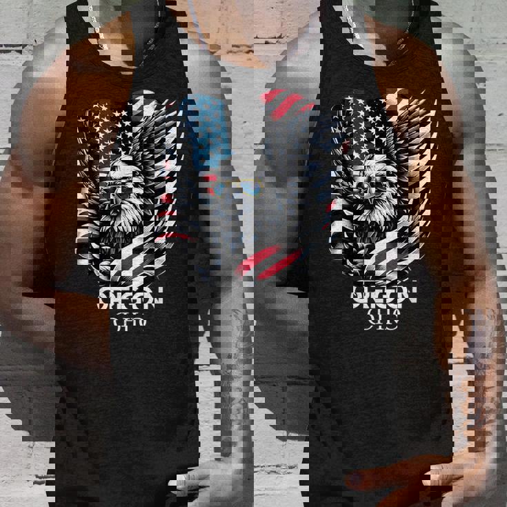 オレゴン州オハイオ州 7月4日 アメリカ国旗 タンクトップ 彼への贈り物