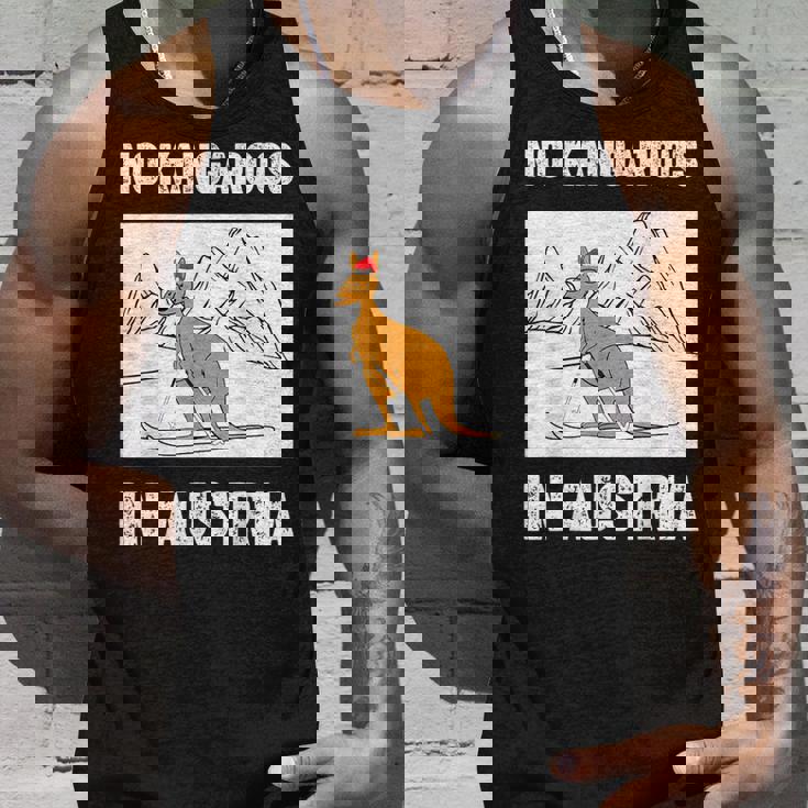 オーストリアにカンガルーはいない 愉快なオーストリア旅行 タンクトップ 彼への贈り物