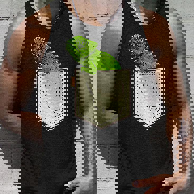 カメレオンポケットバッジ タンクトップ 彼への贈り物