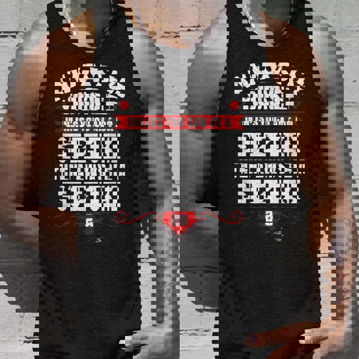 カート・スズキ Always Be Yourself Gameday タンクトップ 彼への贈り物