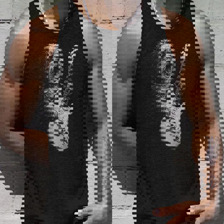 ギターを弾くハバニーズ犬 ロックミュージック 犬好き タンクトップ 彼への贈り物