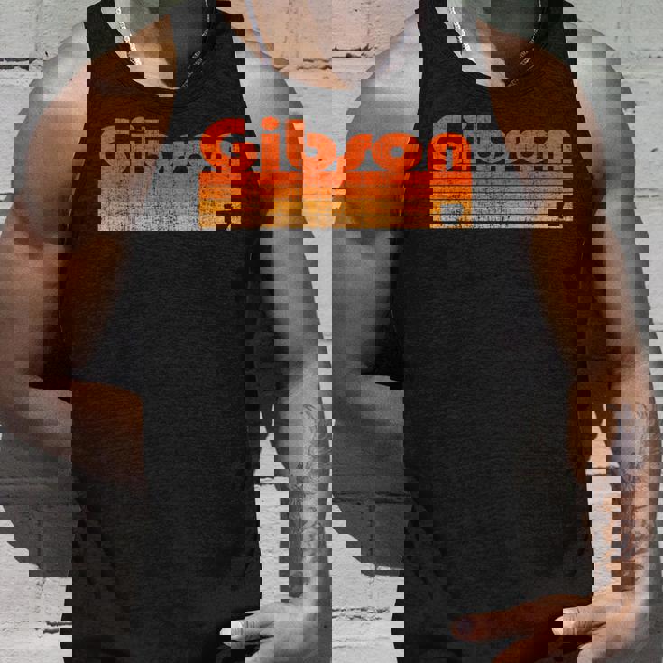 ギブソン、アーカンソーレトロ80年代スタイル タンクトップ 彼への贈り物