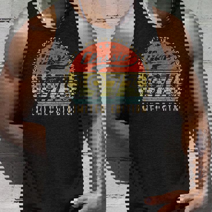 クラシック 1973 限定版 ヴィンテージ 1973年生まれのレトロな誕生日。 タンクトップ 彼への贈り物