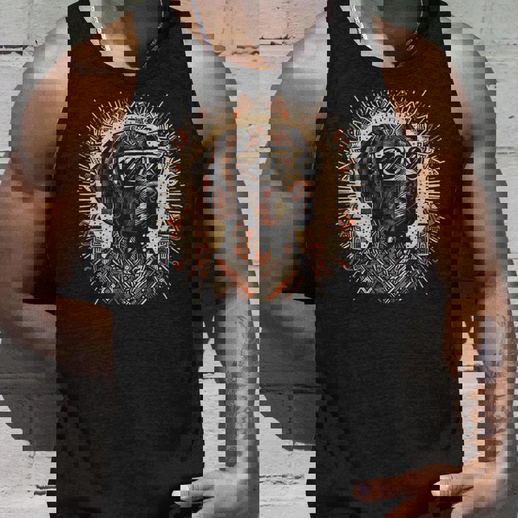 クールなジャーマンショートヘアポインタードッグトライバルアートスタイル タンクトップ 彼への贈り物