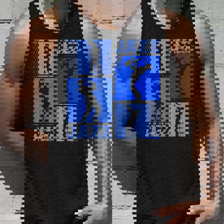 サクソフォーン奏者ジャズミュージシャンブルーミュージック タンクトップ 彼への贈り物