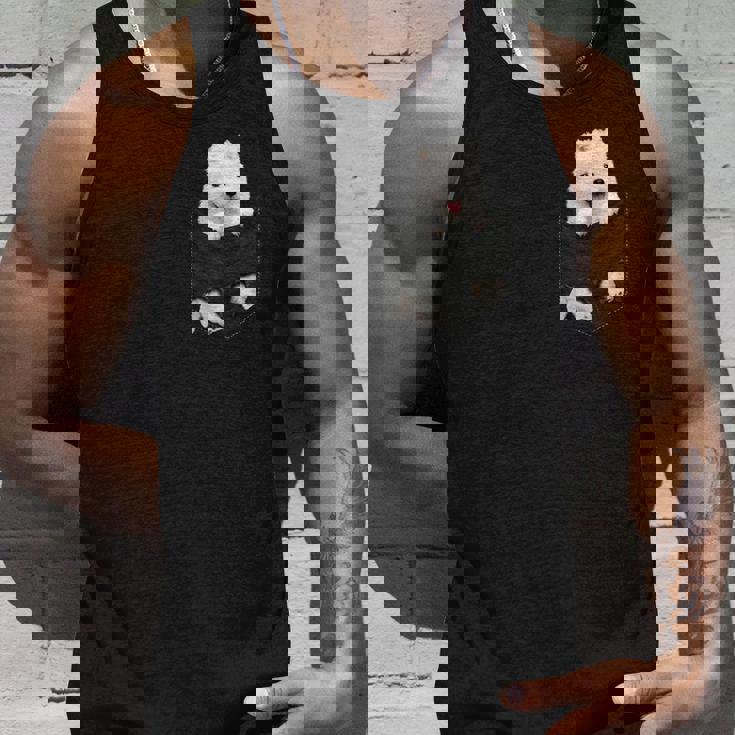 サモエド愛好家のための面白いサモエドをポケットに入れました タンクトップ 彼への贈り物