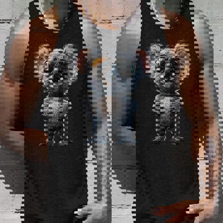 サングラスをかけたコアラ オーストラリア コアラ クマ かわいい コアラクマ タンクトップ 彼への贈り物