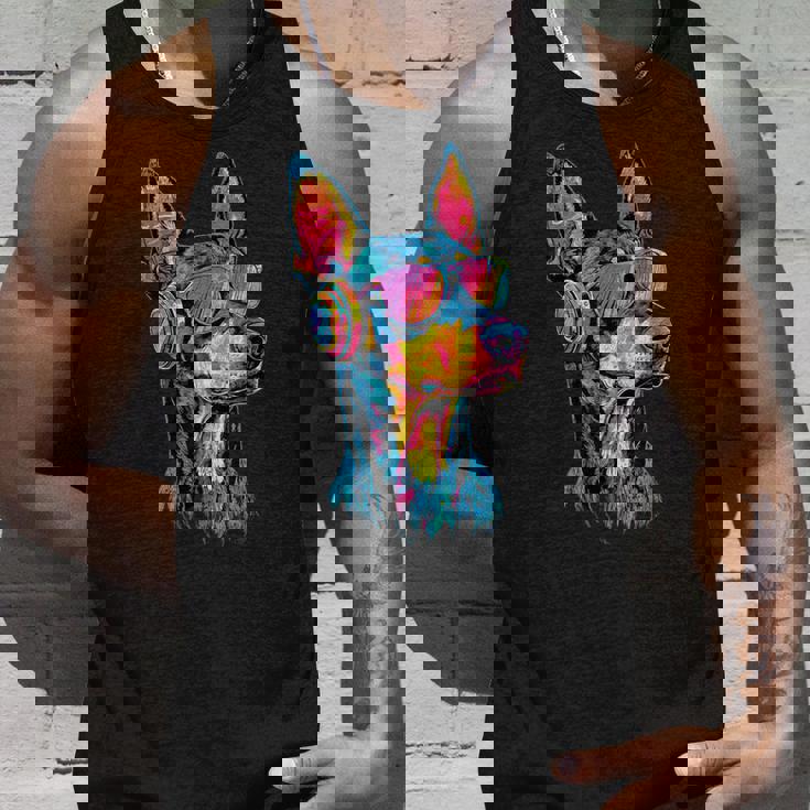 サングラスをかけたドーベルマン 犬のモチーフ 誇り高いドーベルマン タンクトップ 彼への贈り物