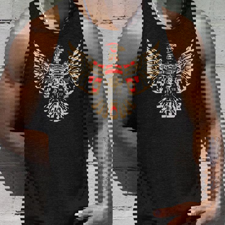 サンダーバード ノースウェスト ネイティブアメリカン 部族 誇り高い遺産 タンクトップ 彼への贈り物