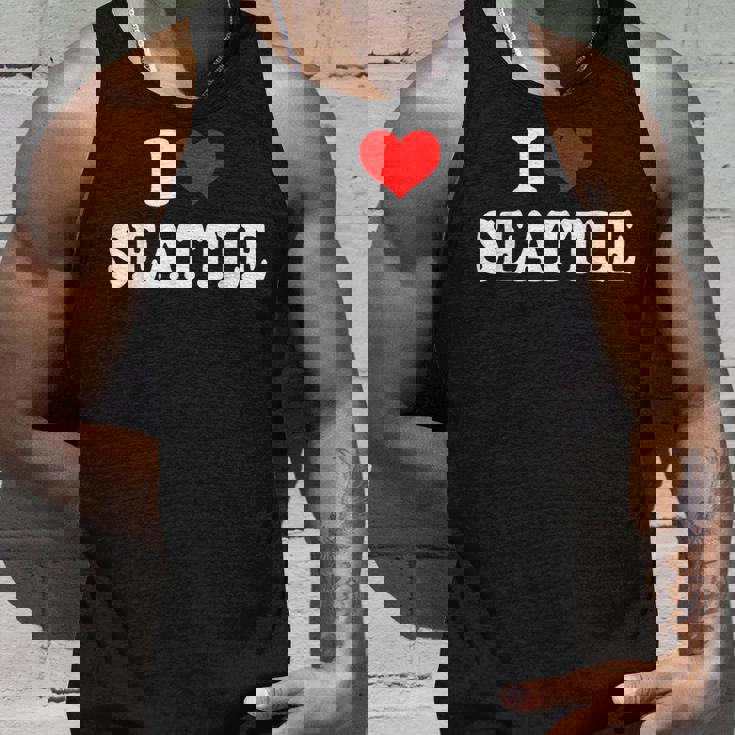 シアトル I Hearteattle I Loveeattle タンクトップ 彼への贈り物