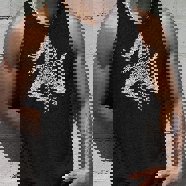 シチリア イタリア 旗 トリスケリオン シチリア パレルモ 地中海 タンクトップ 彼への贈り物