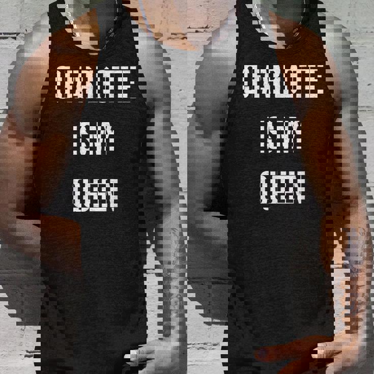 シャーロット・イズ・マイ・クイーン タンクトップ 彼への贈り物