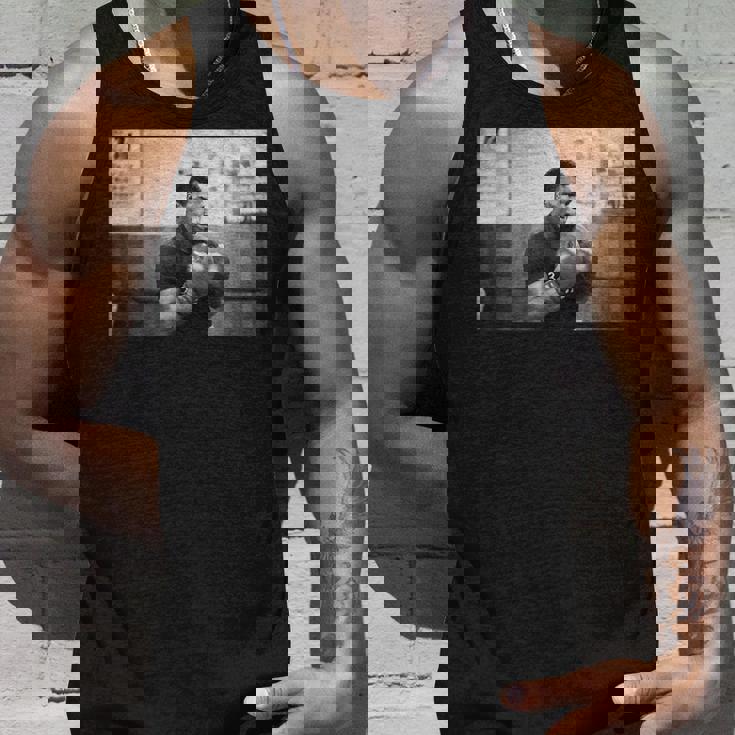 ジェームズ・ティリス対フランク・ブルーノのためにロンドンでボクシングマイク・タイソン。 タンクトップ 彼への贈り物