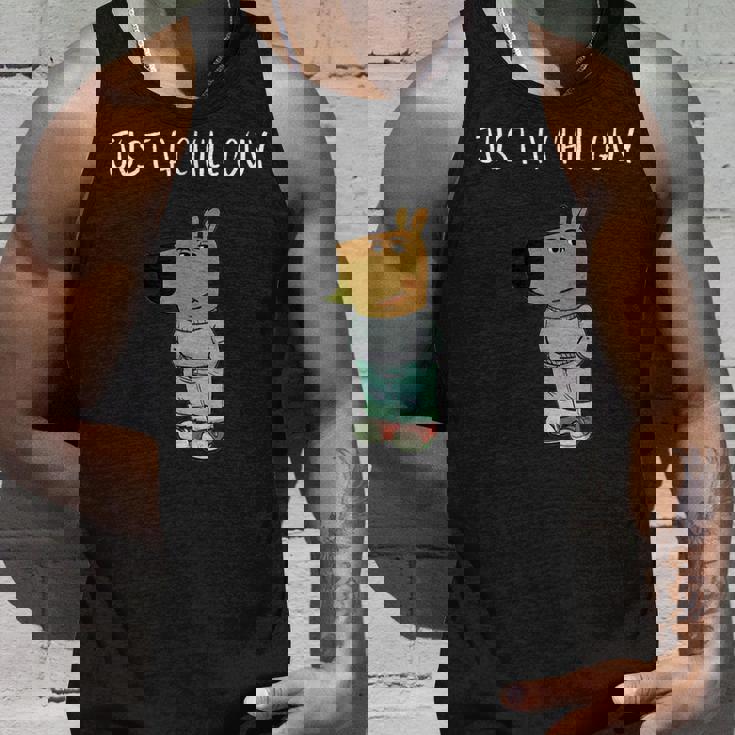 ジャスト・ア・チル・ガイ・ファニー・ミーム タンクトップ 彼への贈り物