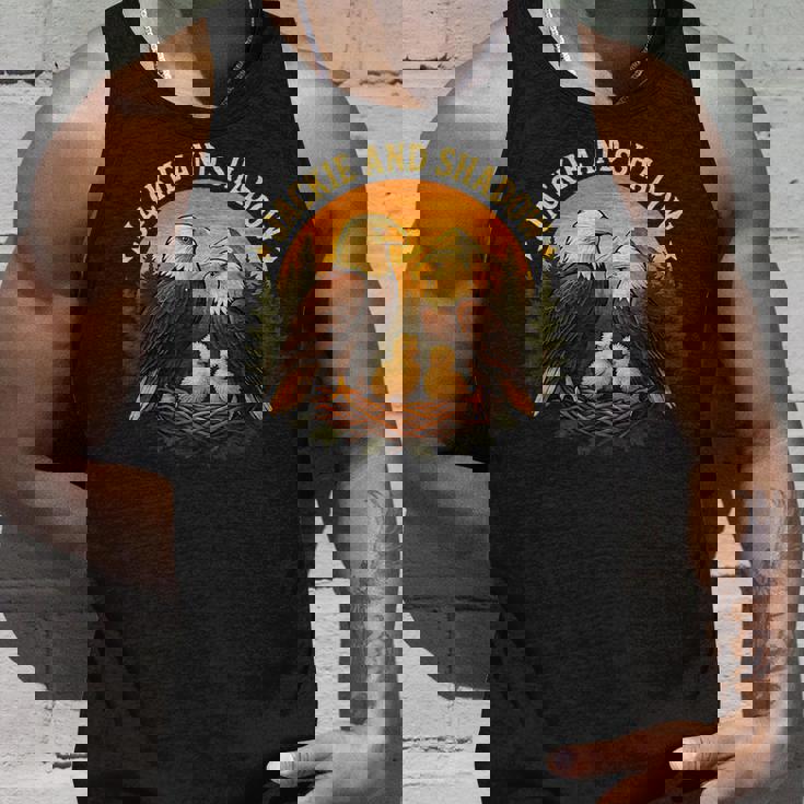 ジャッキーとシャドウ ハクトウワシビンテージ野生動物 自然 タンクトップ 彼への贈り物