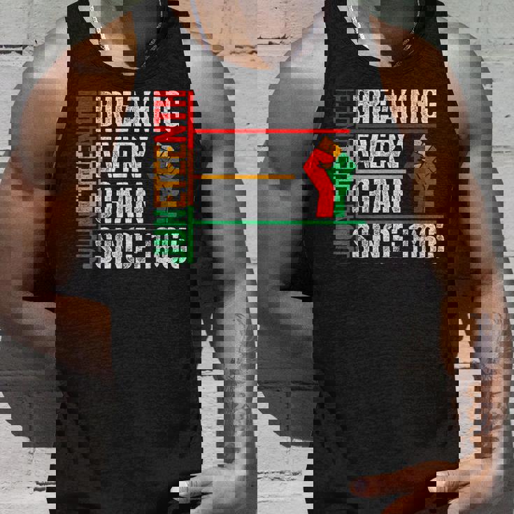 ジューンティーンスは1865年以来すべてのチェーンを断ち切りました タンクトップ 彼への贈り物