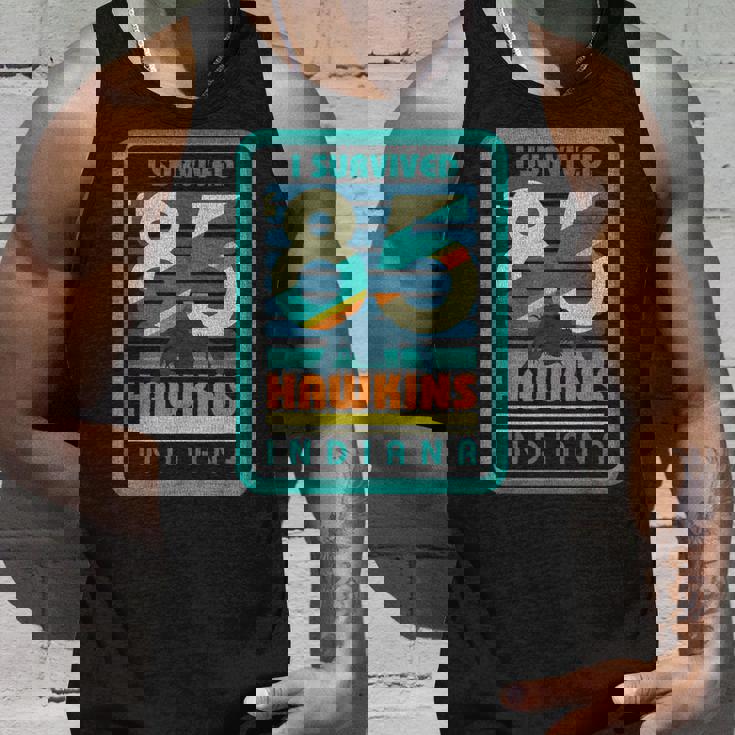 ストレンジャー・シングス ビンテージ デモゴルゴン ポスター ホーキンス インディアナ 85 タンクトップ 彼への贈り物