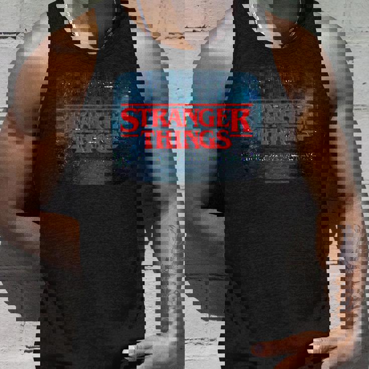 ストレンジャー・シングス ロゴ テレビ画面 ファン 記念品 タンクトップ 彼への贈り物