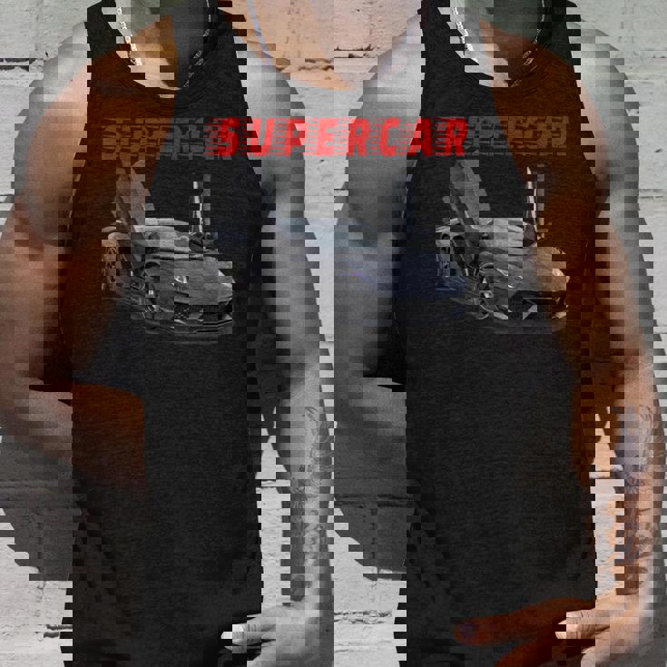 スポーツカーファンに最適なスーtシャツ。 タンクトップ 彼への贈り物