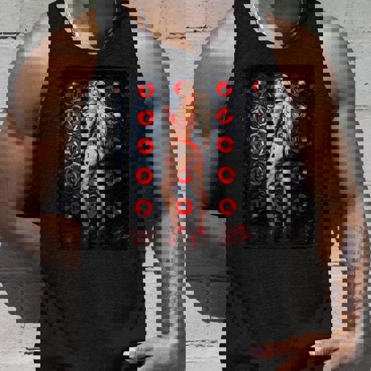 セクシーガールグラフィックtシャツ 赤いビキニを着たブロンドゴーゴーダンサー タンクトップ 彼への贈り物