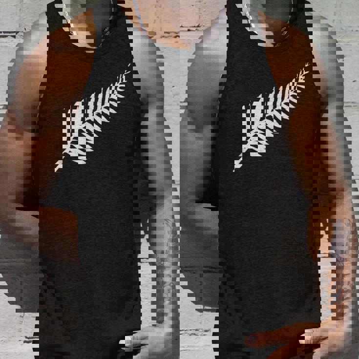 ニュージーランド シルバー シダ キウイ プライド タンクトップ 彼への贈り物