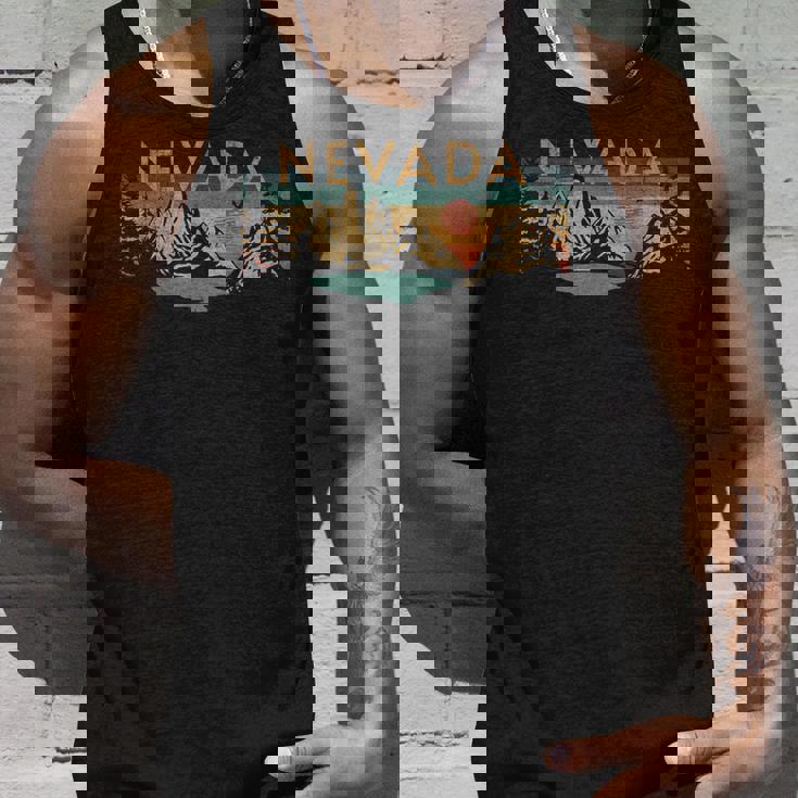 ネバダ州 タンクトップ 彼への贈り物