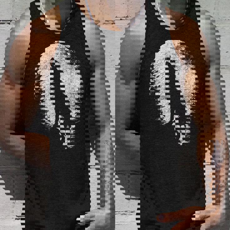 ハウリングウルフ 月光 森 シルエット 荒野 タンクトップ 彼への贈り物