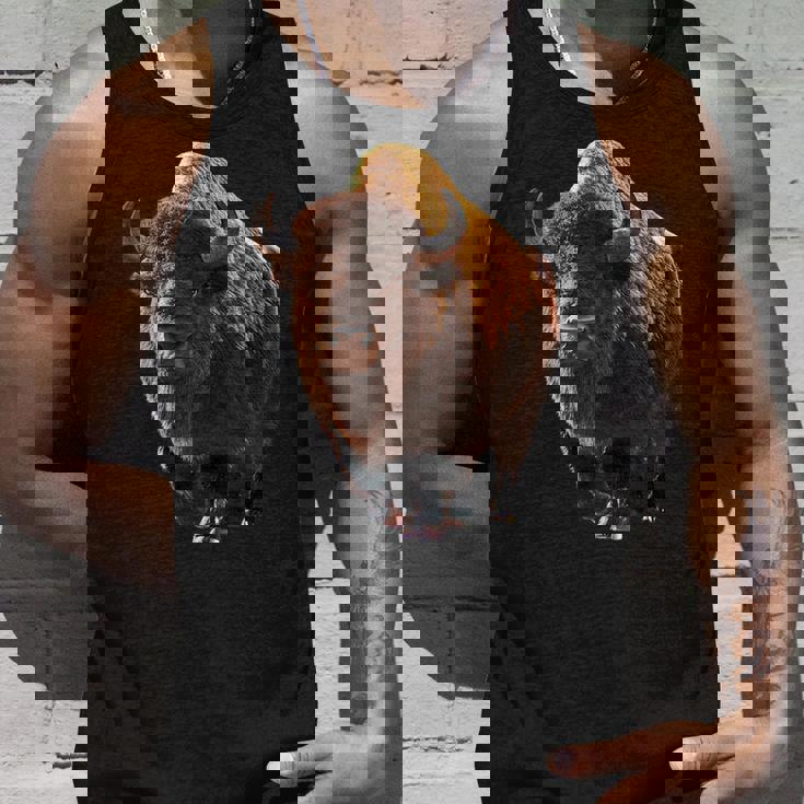 バイソン ヨーロッパバイソン 野牛 アメリカバイソン アメリカンバッファロー タンクトップ 彼への贈り物