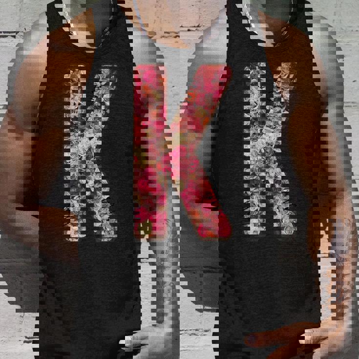 バラ柄のフローラルモノグラムk タンクトップ 彼への贈り物