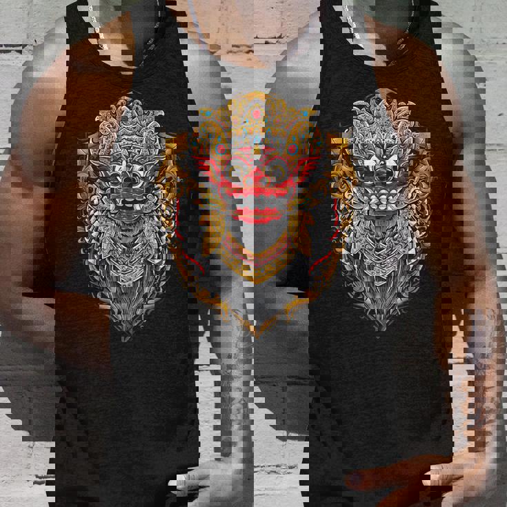 バリ島 バロンマスク バリの神話 邪悪な魔女 神殿 悪魔の女王 ガルダ 神 インドネシア 古い習慣 お土産 ウブド 伝統 タンクトップ 彼への贈り物