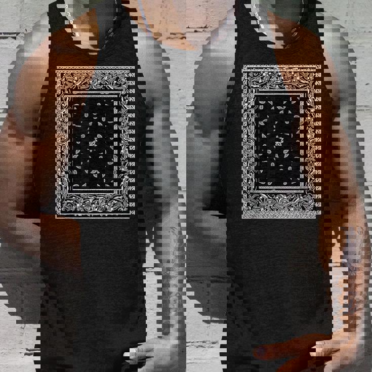 メンズ ブラック ホワイト バンダナ プリント ブラック ペイズリー柄 タンクトップ 彼への贈り物