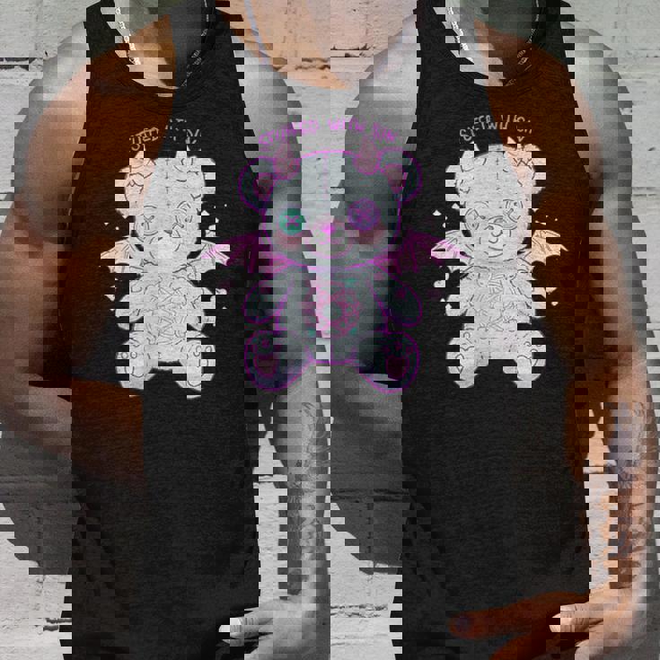 パステルゴス カワイイ 鬼熊 不気味 かわいい タンクトップ 彼への贈り物