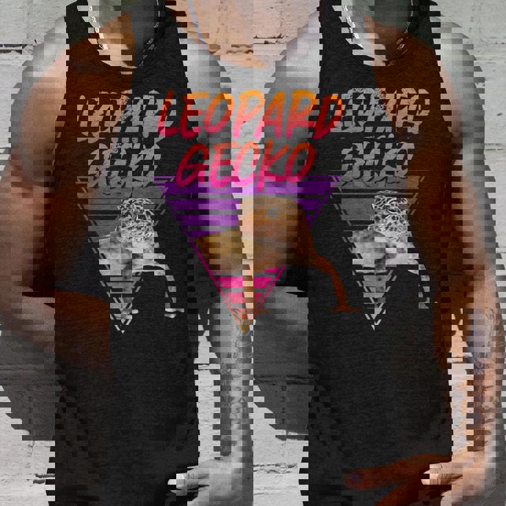 ヒョウ ヤモリ 80'Saporwave タンクトップ 彼への贈り物