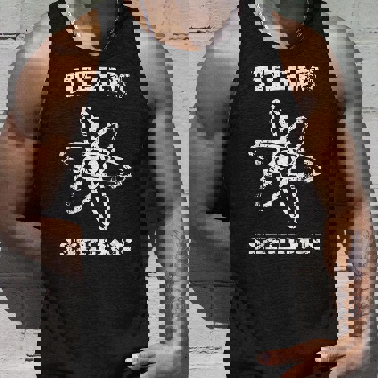 ビッグバン理論ロゴチームシェルドン・アトム タンクトップ 彼への贈り物