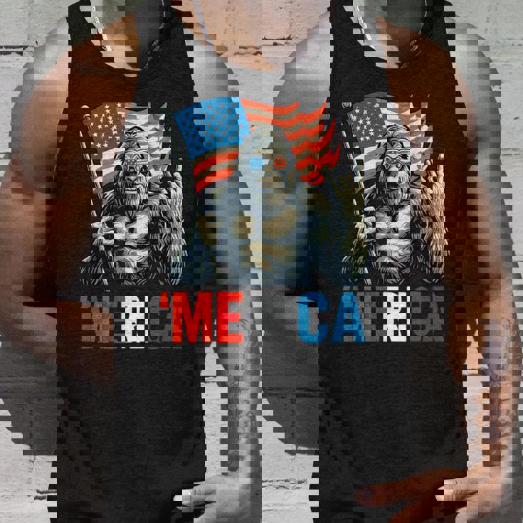 ビッグフット メリカ ロック アメリカ国旗 愛国的 7月4日 タンクトップ 彼への贈り物