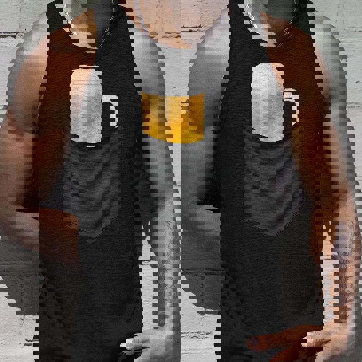 ビール 酒 面白いtシャツ 面白い ジョッキ ポケット 飲み おもしろ 飲み会 のんべえ メンズ ネタ 服 タンクトップ 彼への贈り物