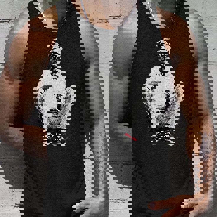 ピーター・トッシュ 座っている写真 リー・ジャフィー タンクトップ 彼への贈り物