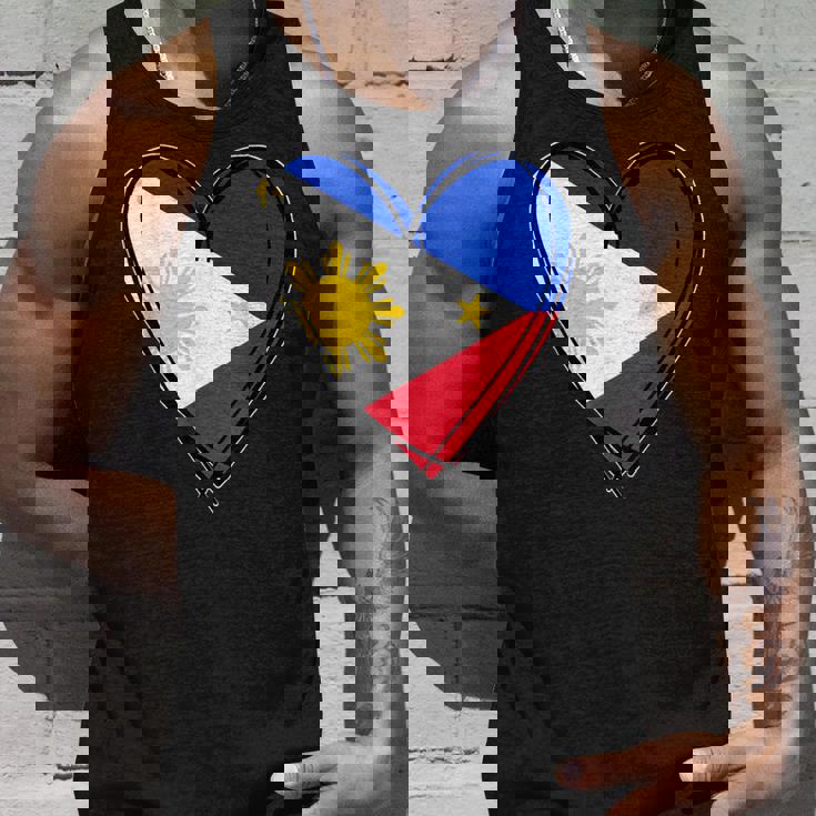 フィリピン独立記念日 I Love Philippines 国旗 ハート タンクトップ 彼への贈り物