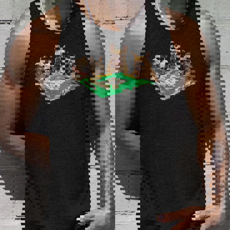 フレンチブルドッグ 犬 麻雀 面白いtシャツ メンズ おもしろ 面白い 服 おもしろグッズ ネタ 雀士 タンクトップ 彼への贈り物