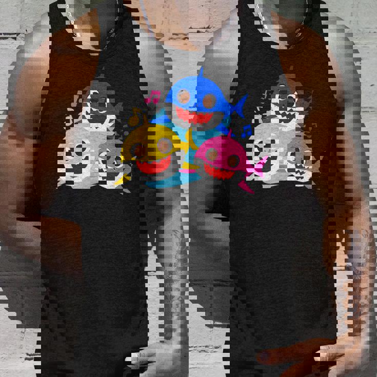 ベイビーシャーク・パパとママとサメなぞく・プレゼント・キッズ・メンズ・ウーマン家族系 タンクトップ 彼への贈り物